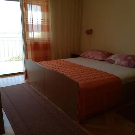 Apartments Dragan Trogir Exterior photo